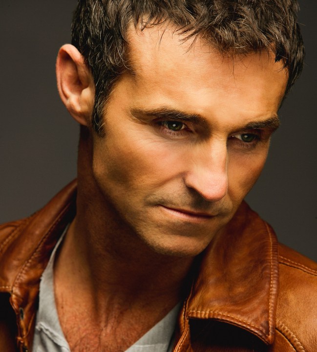 Marti Pellow close up